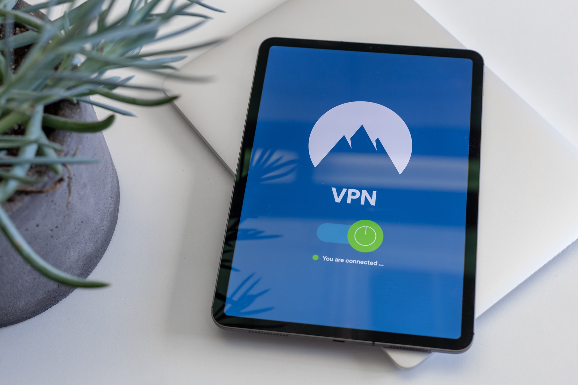 is-kaspersky-vpn-free