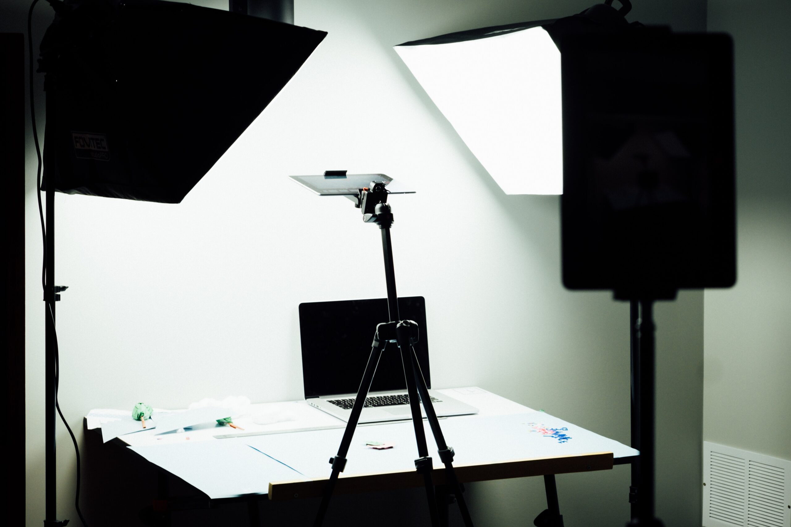 manfrotto-tripod
