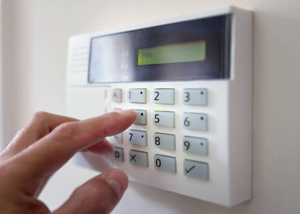 simplisafe-alarm-review