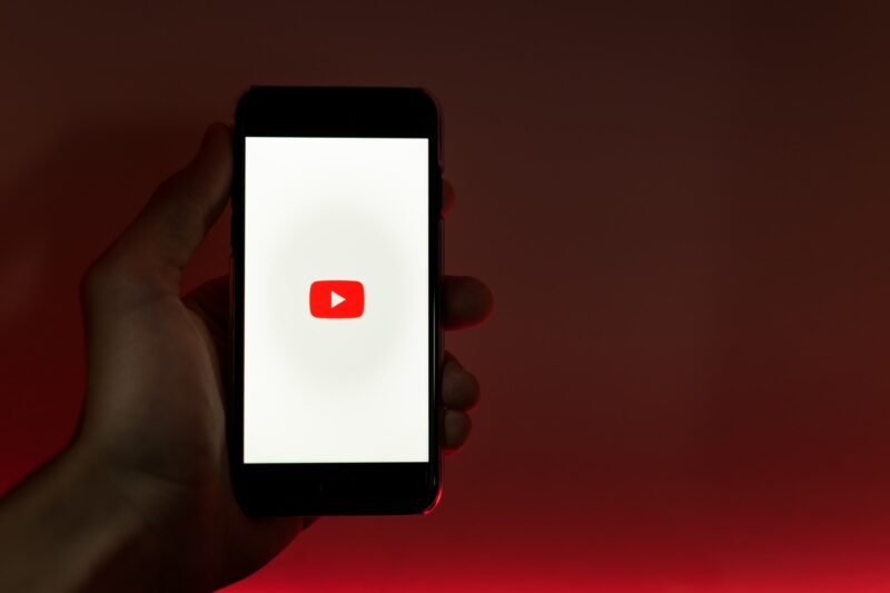 do-youtubers-get-paid-for-ads